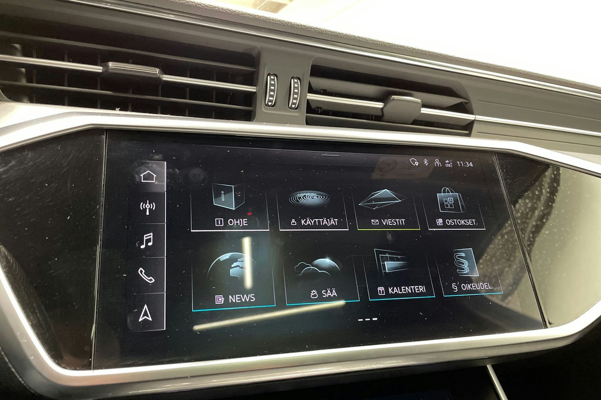 met. harmaa Audi A6 2021 kuva 18.