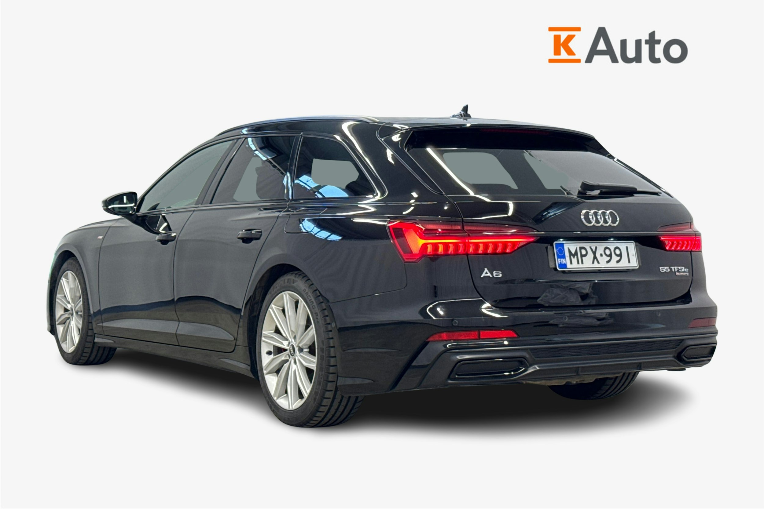 musta Audi A6 2021 kuva 2.
