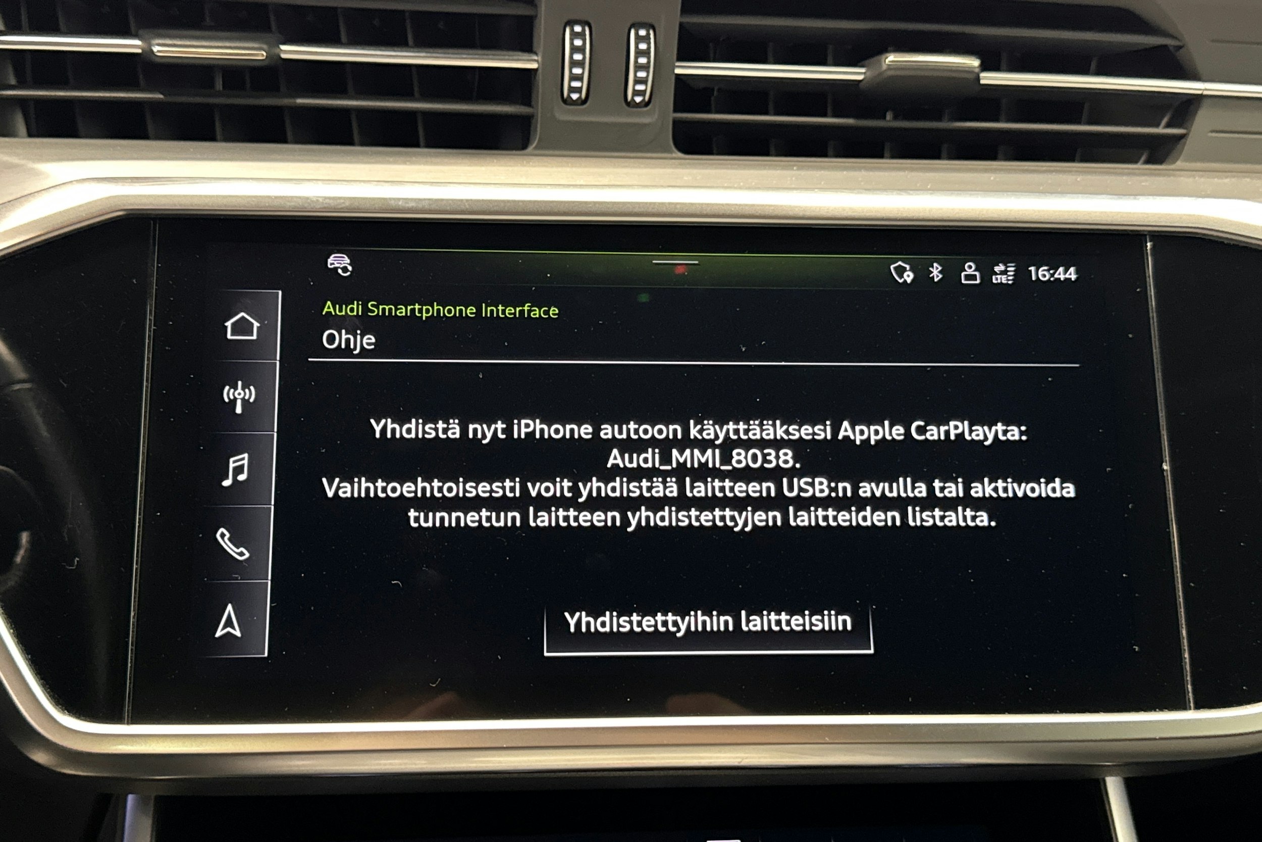 musta Audi A6 2021 kuva 23.