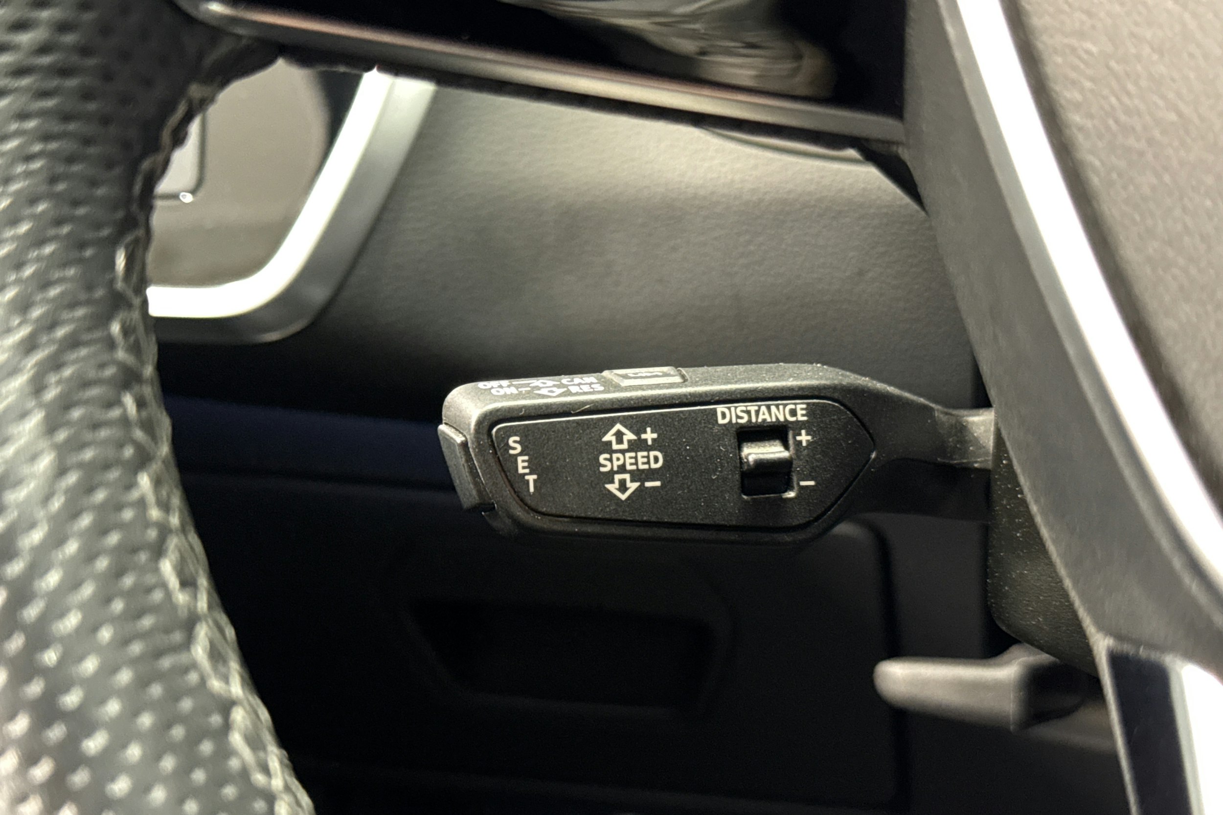 musta Audi A6 2021 kuva 25.
