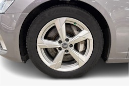 met. harmaa Audi A6 2021 kuva 11.