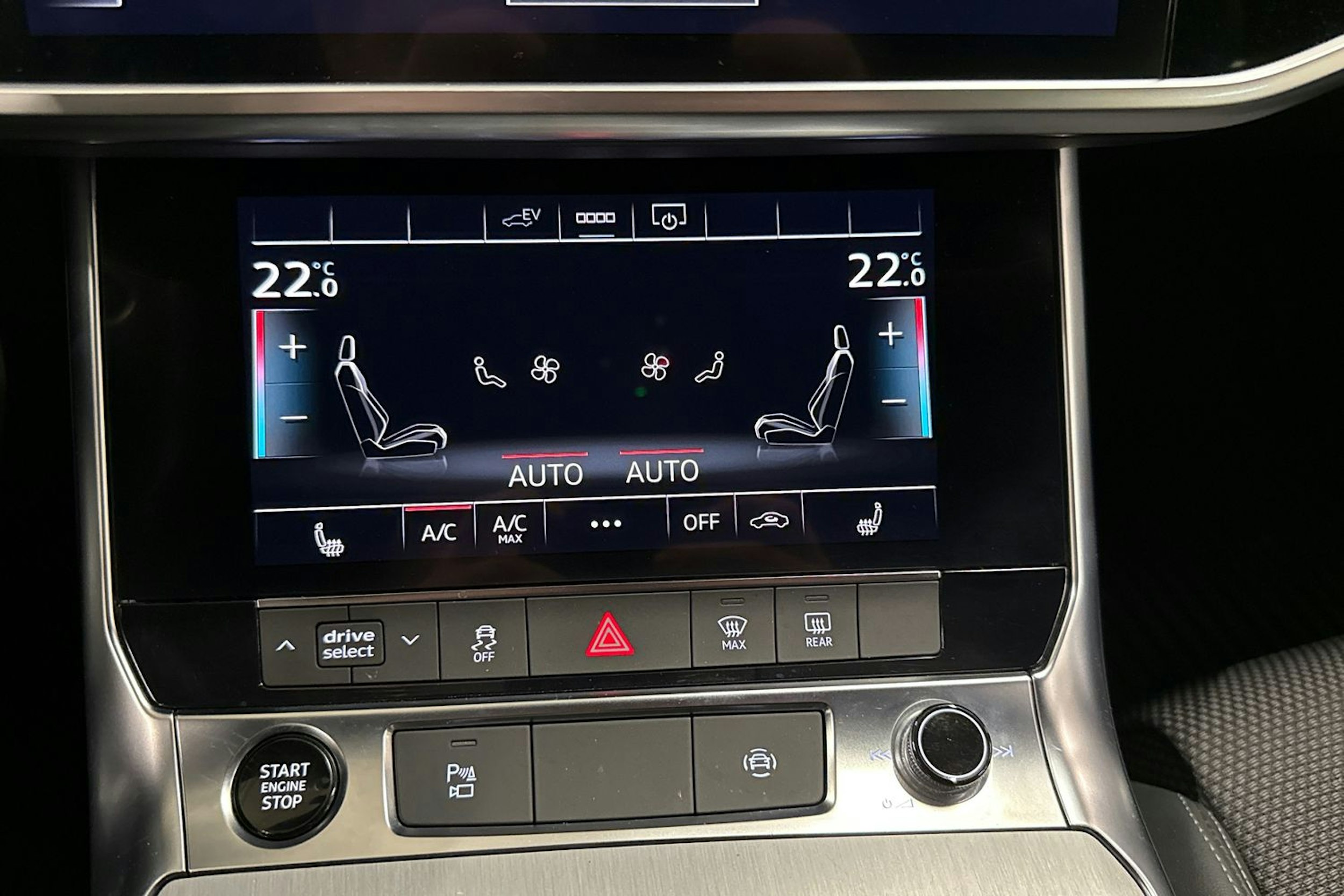 met. harmaa Audi A6 2021 kuva 29.