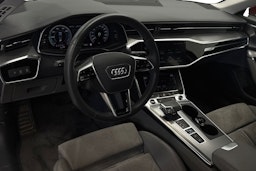 Punainen Audi A6 2021 kuva 7.