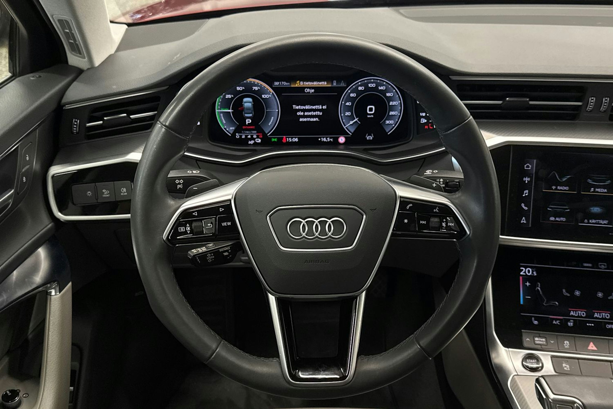Punainen Audi A6 2021 kuva 14.