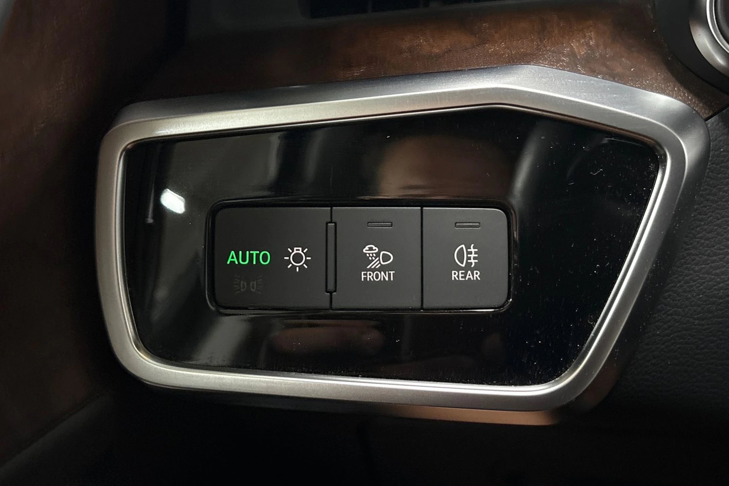 Harmaa Audi A6 2021 kuva 23.