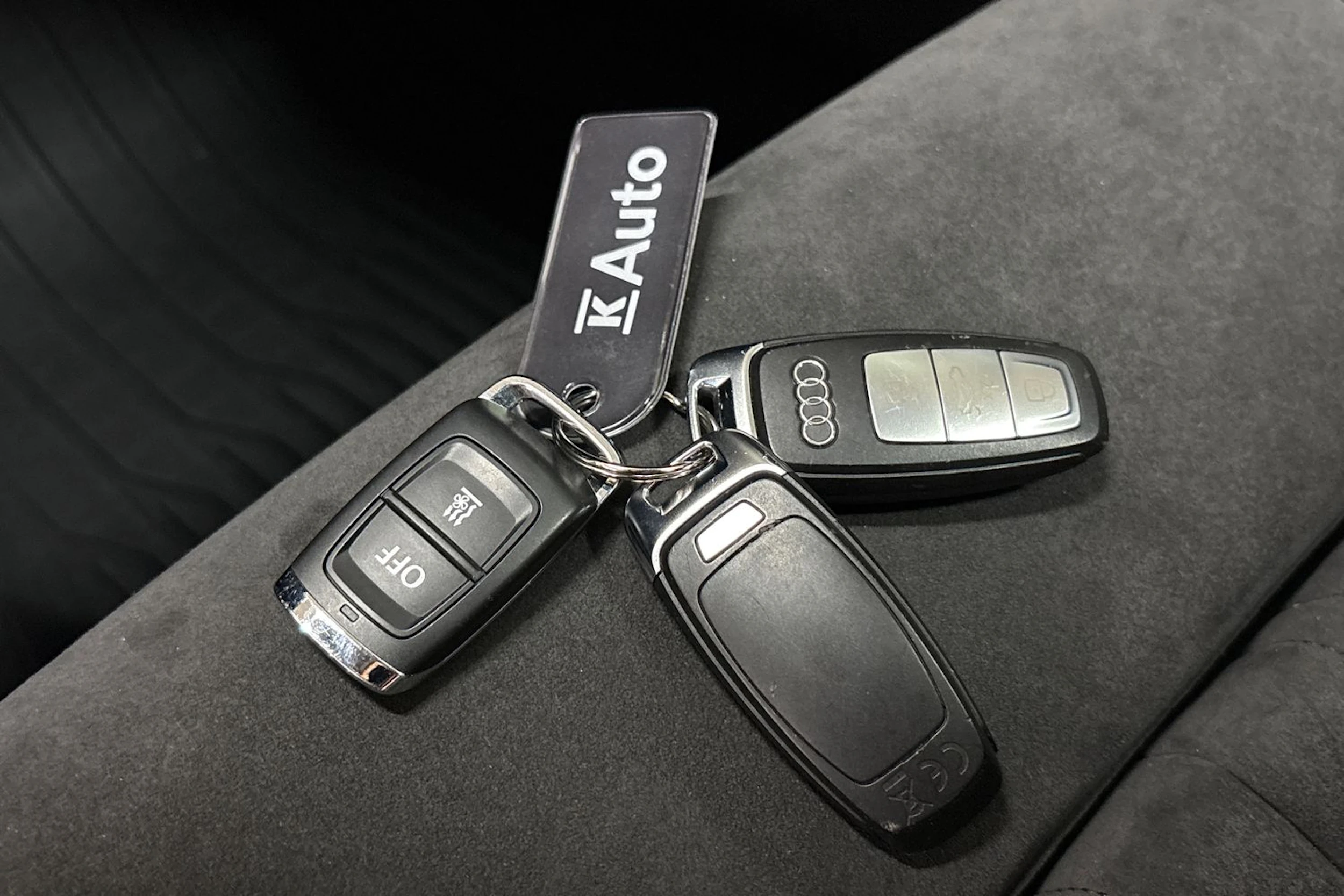 Harmaa Audi A6 2021 kuva 30.