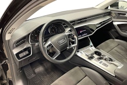 Musta Audi A6 2021 kuva 7.