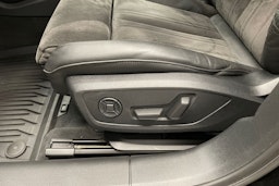 Musta Audi A6 2021 kuva 20.