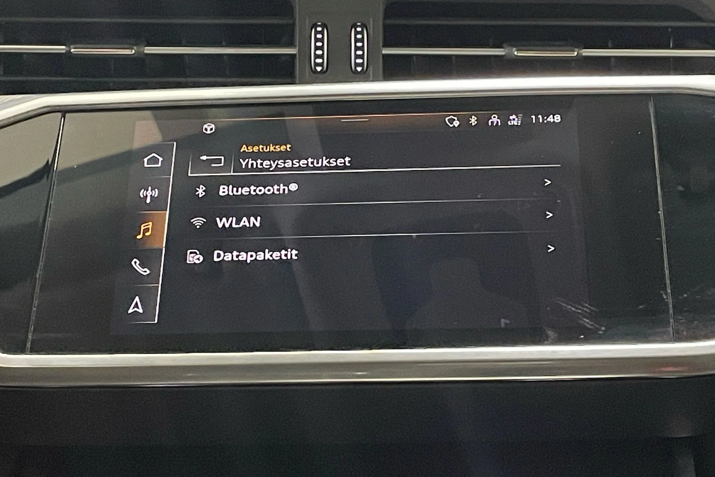 met. sininen Audi A6 2021 kuva 18.