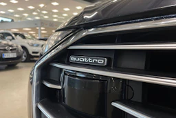 met. sininen Audi A6 2021 kuva 32.