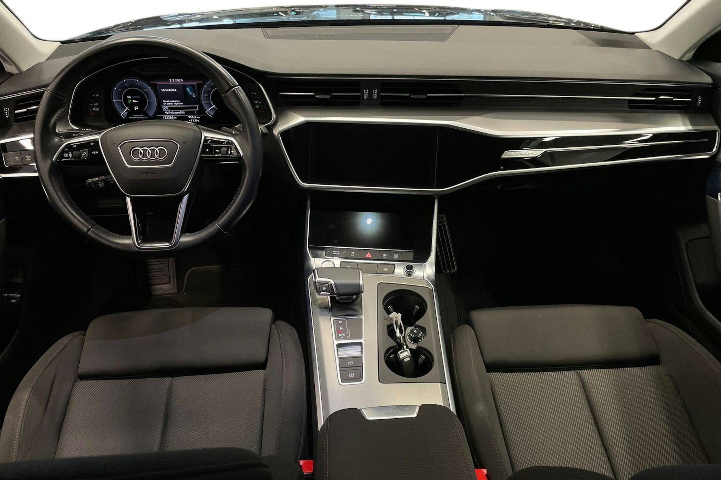 Musta Audi A6 2021 kuva 9.