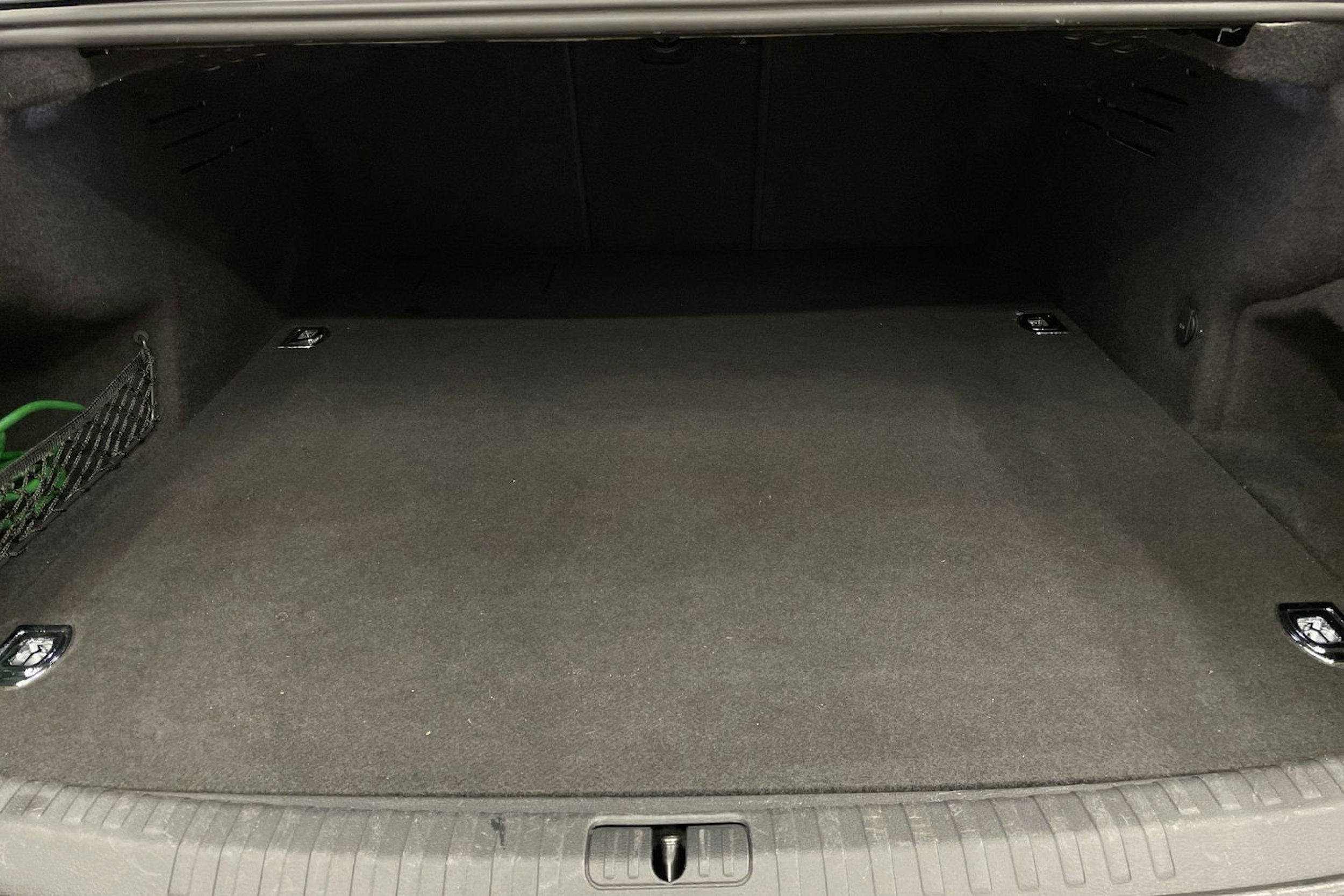 Musta Audi A6 2021 kuva 25.