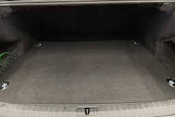 Musta Audi A6 2021 kuva 25.