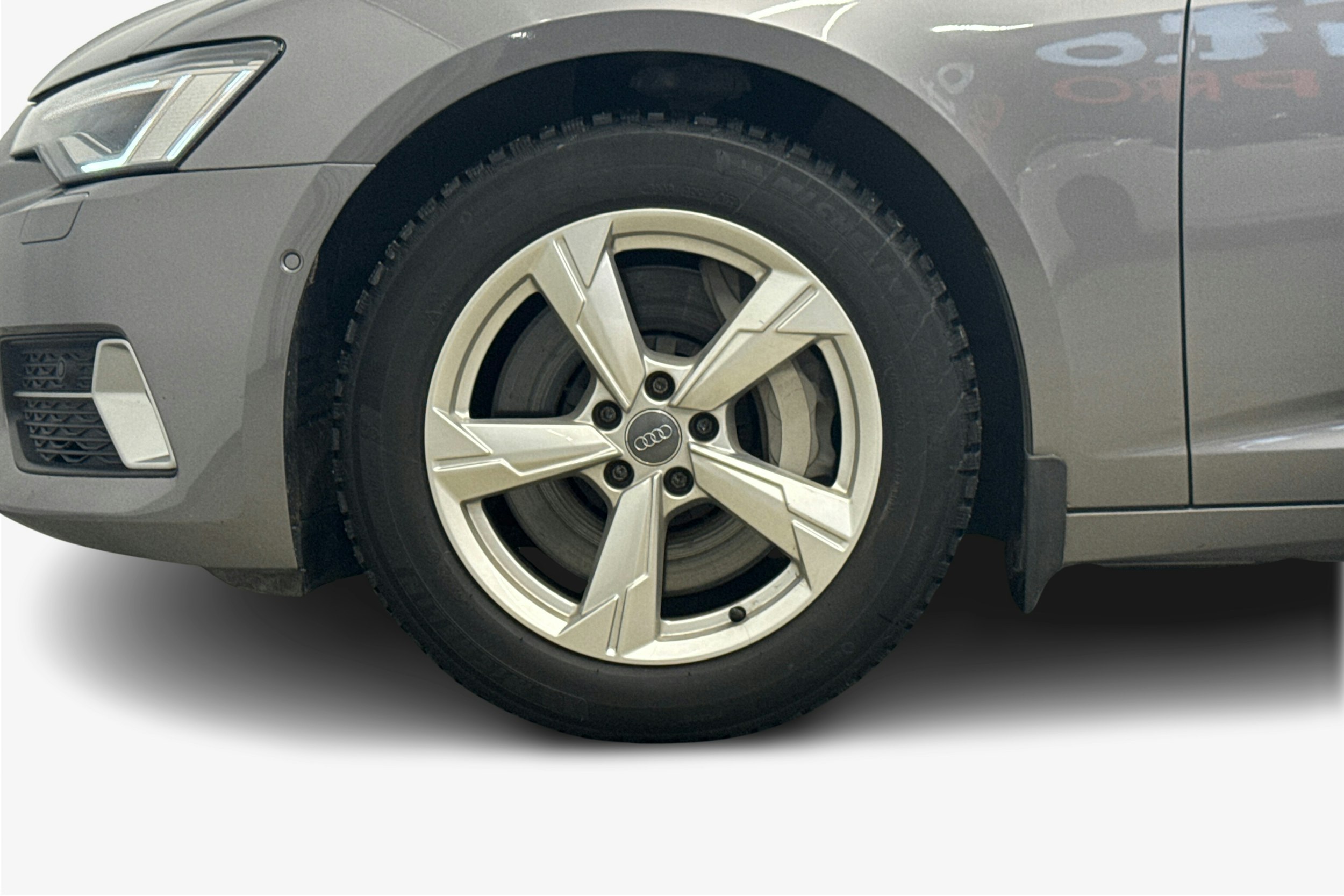 harmaa Audi A6 2021 kuva 11.