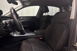 harmaa Audi A6 2021 kuva 29.