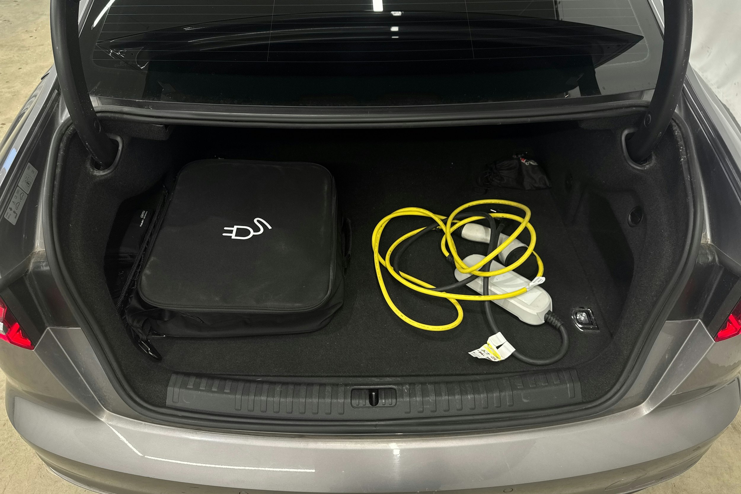 harmaa Audi A6 2021 kuva 30.