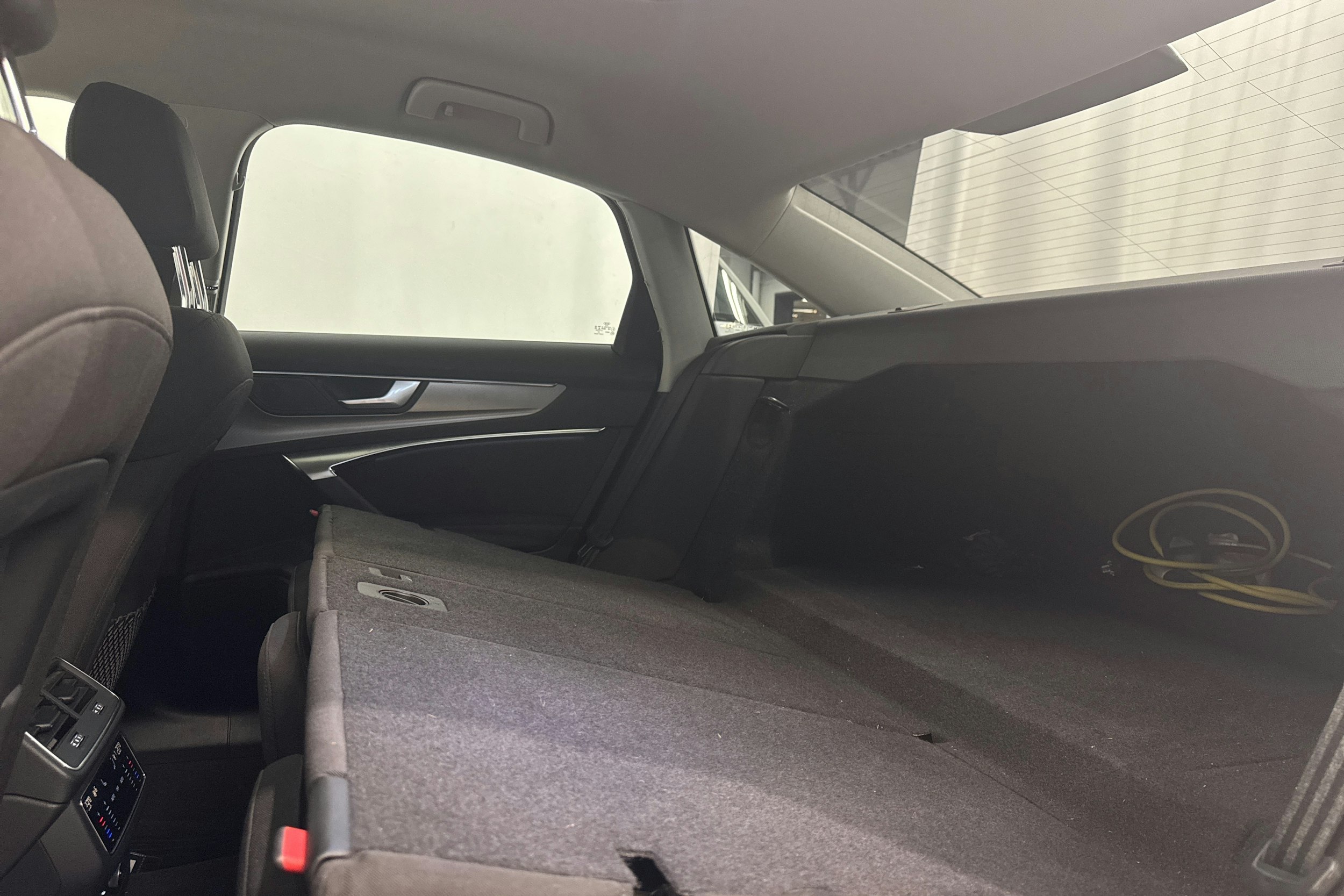 harmaa Audi A6 2021 kuva 31.