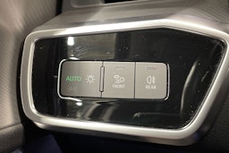 Harmaa Audi A6 2021 kuva 27.
