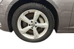 harmaa Audi A6 2021 kuva 37.