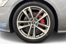 Harmaa Audi A6 2021 kuva 9.