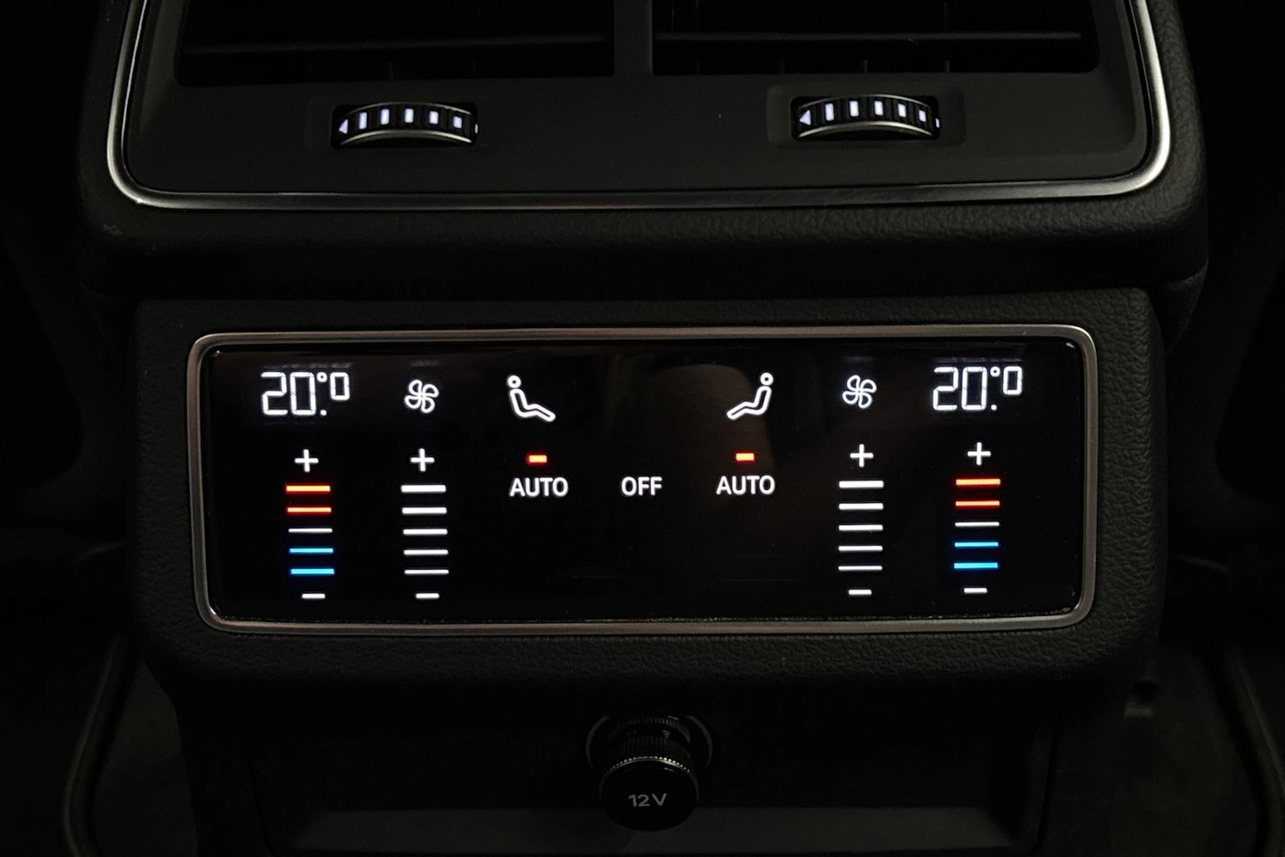Harmaa Audi A6 2021 kuva 12.