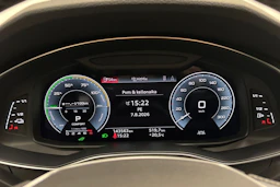 Harmaa Audi A6 2021 kuva 17.
