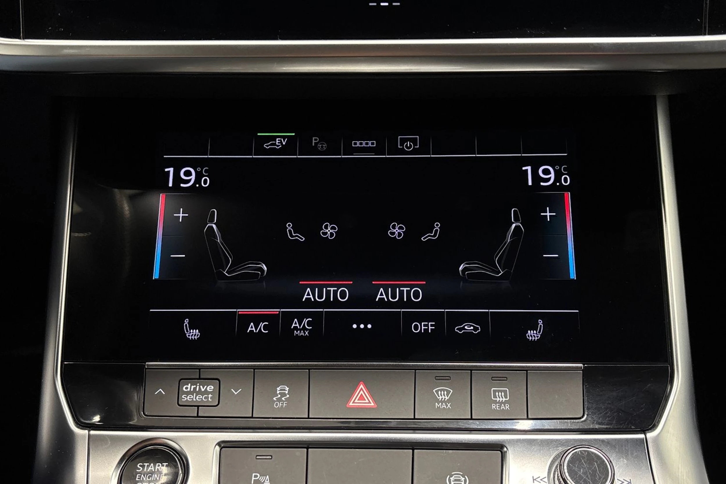 Harmaa Audi A6 2021 kuva 23.