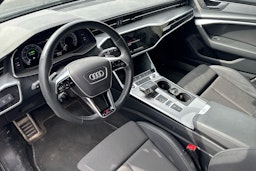 sininen Audi A6 2021 kuva 3.