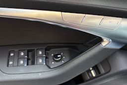 Musta Audi A6 2021 kuva 16.