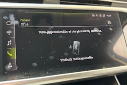 Musta Audi A6 2021 kuva 26.