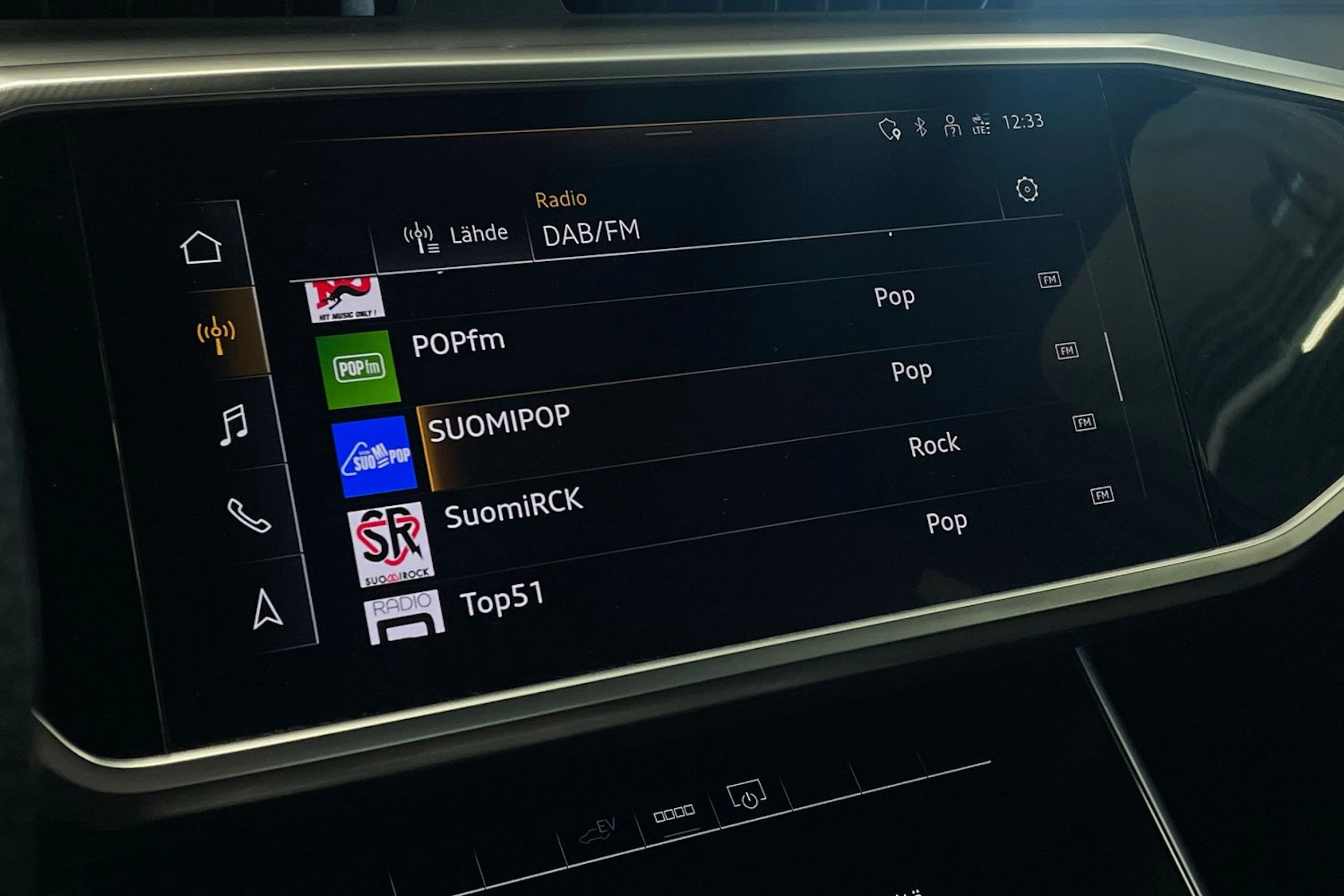 musta Audi A6 2021 kuva 22.