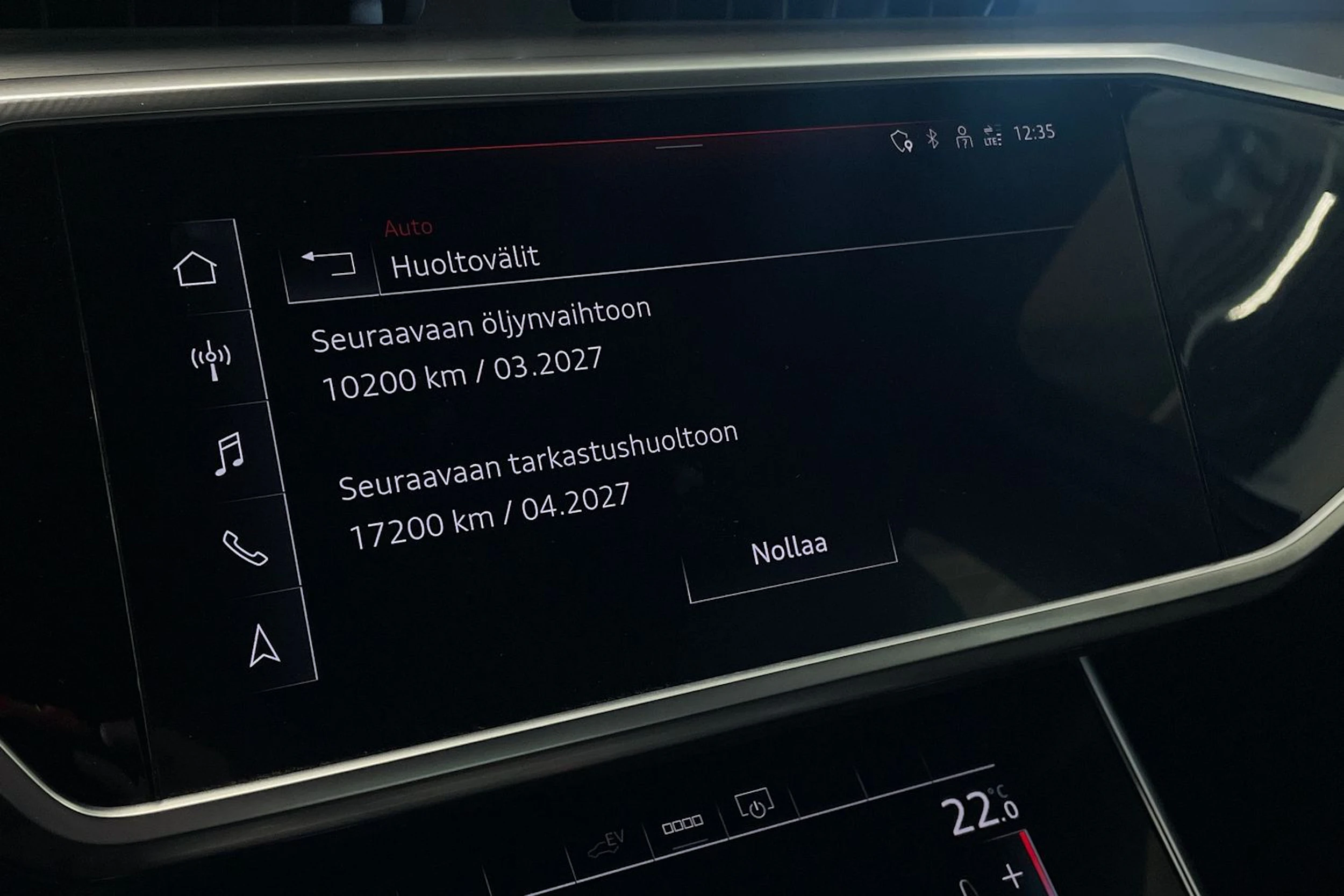 musta Audi A6 2021 kuva 27.