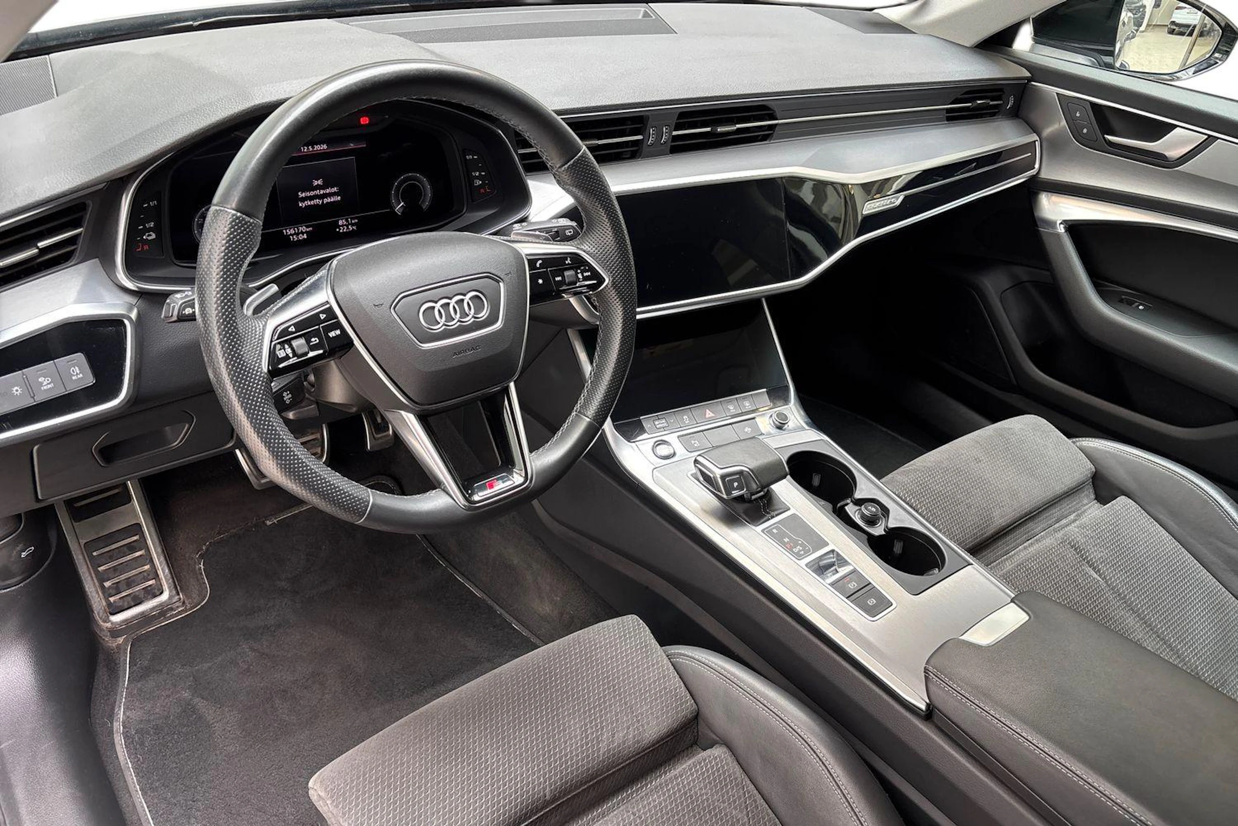 harmaa Audi A6 2021 kuva 8.