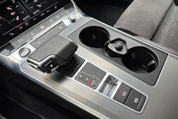 harmaa Audi A6 2021 kuva 26.