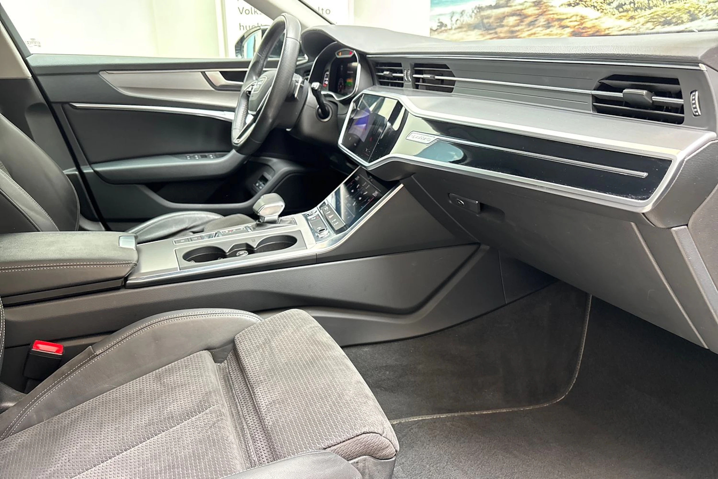 harmaa Audi A6 2021 kuva 28.