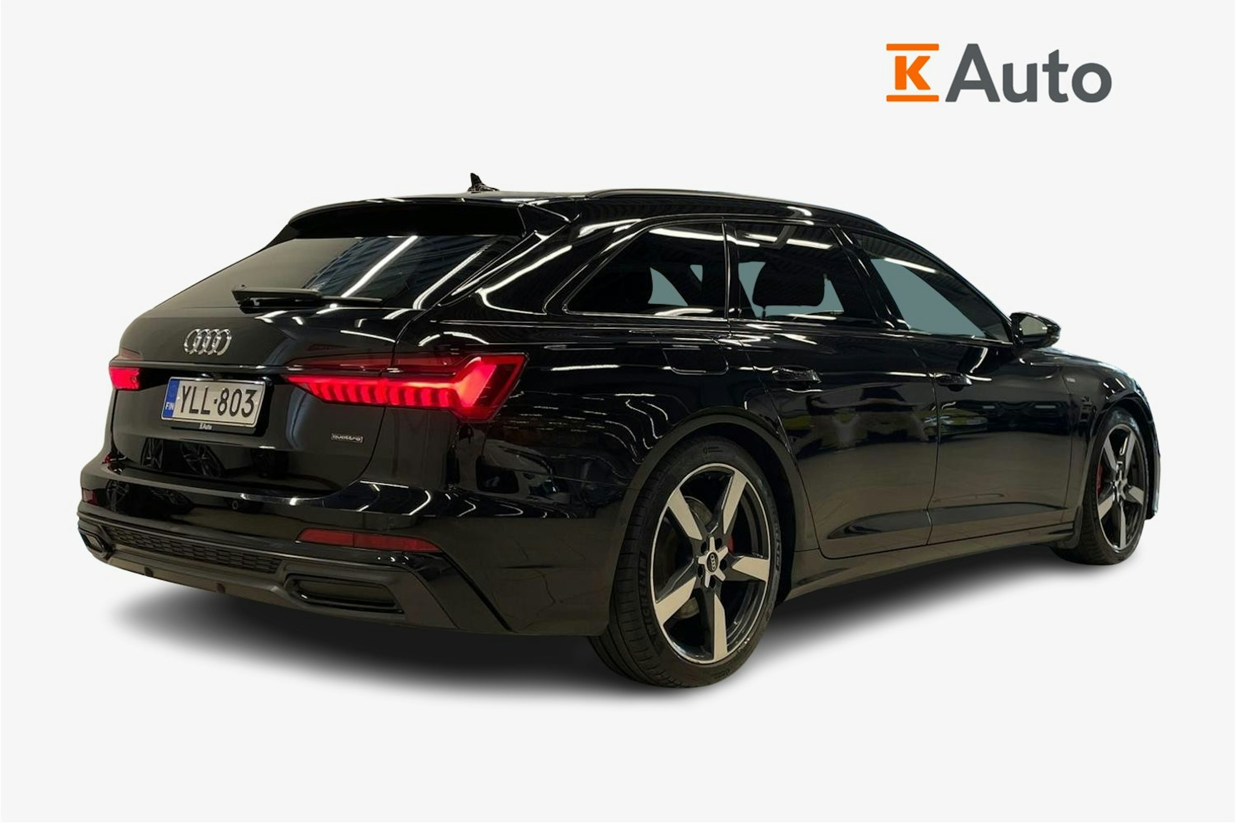 Musta Audi A6 2021 kuva 2.