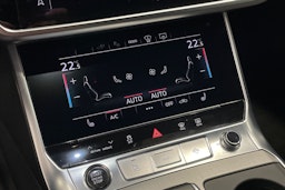 Musta Audi A6 2021 kuva 18.