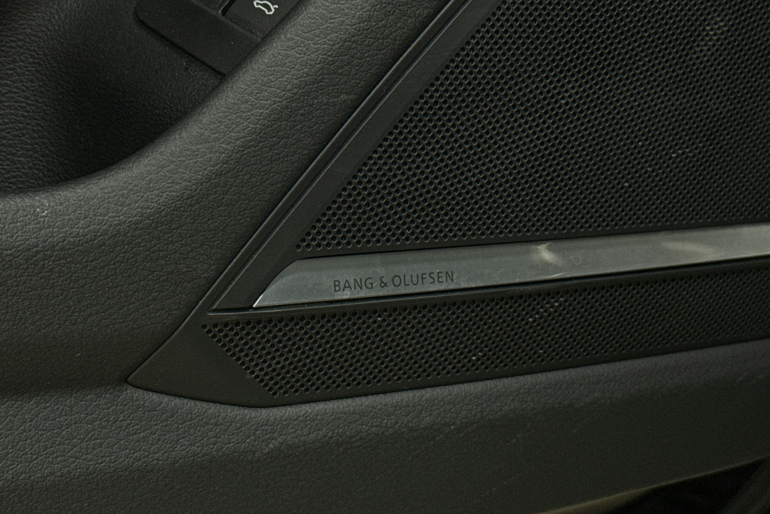 Harmaa Audi A6 2021 kuva 21.
