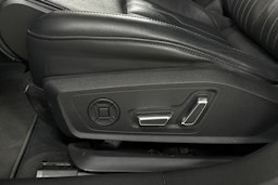 Harmaa Audi A6 2021 kuva 23.