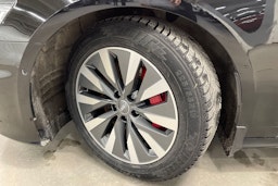 musta Audi A6 2021 kuva 13.