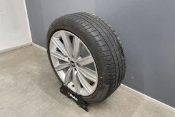 musta Audi A6 2021 kuva 14.