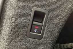 musta Audi A6 2021 kuva 35.