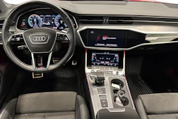 punainen Audi A6 2021 kuva 7.