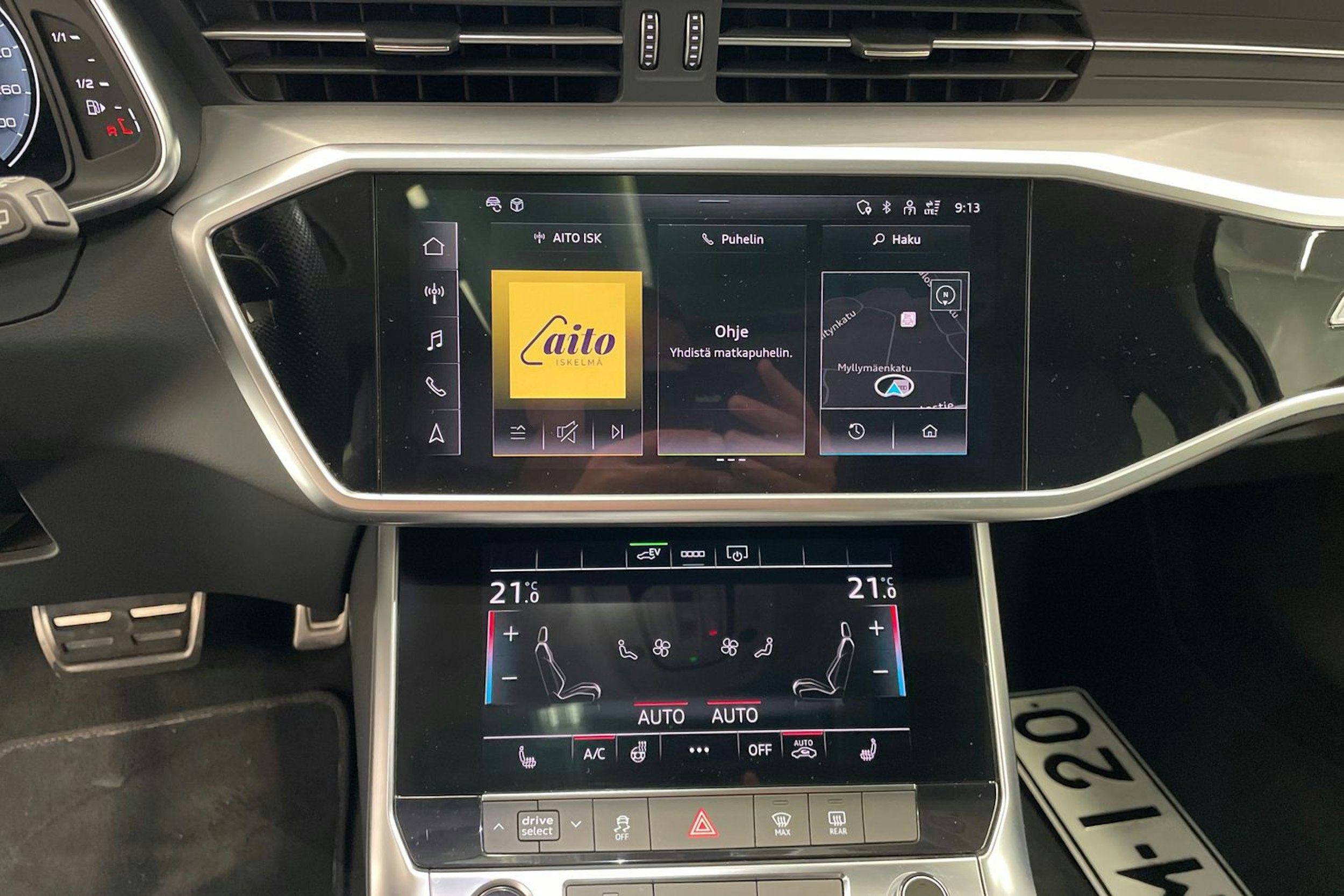 sininen Audi A6 2021 kuva 18.