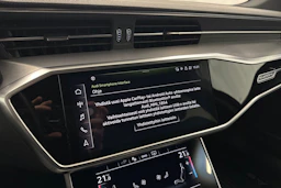 musta Audi A6 2021 kuva 16.