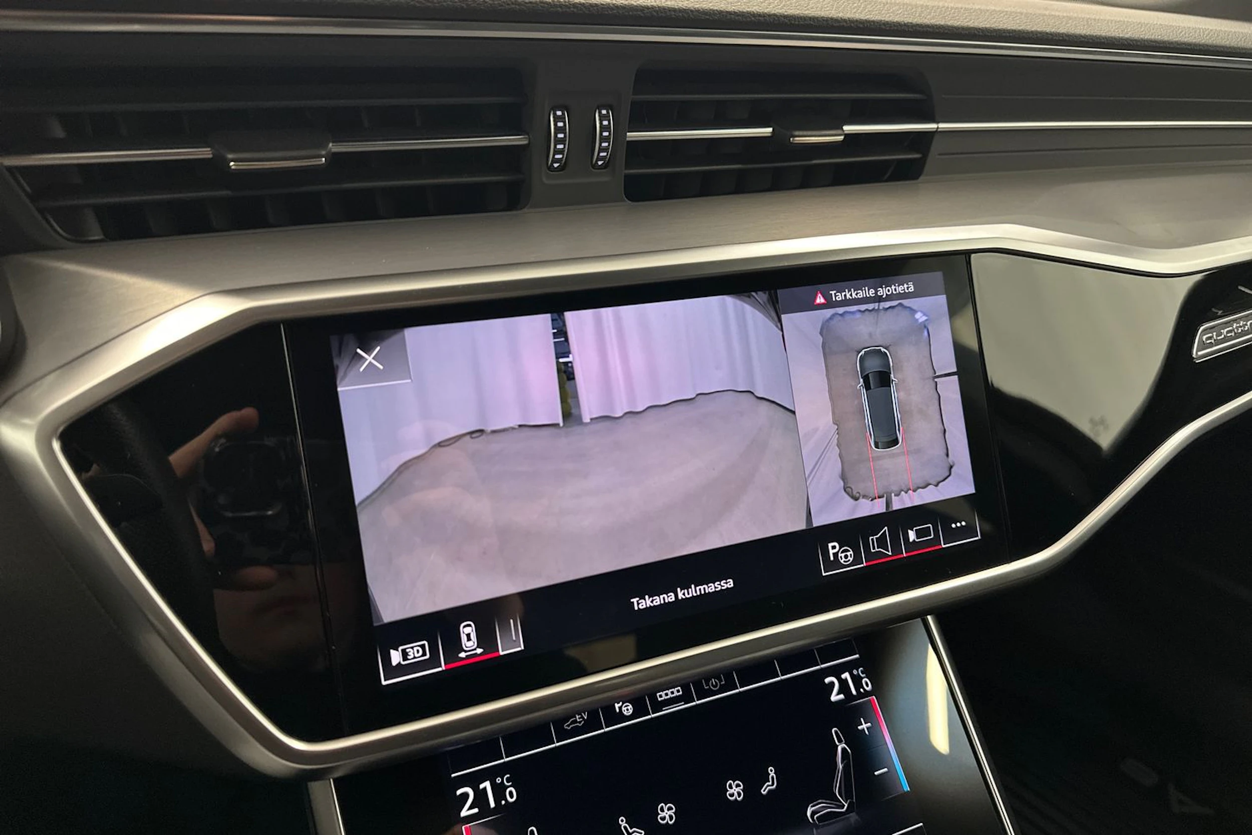 musta Audi A6 2021 kuva 19.