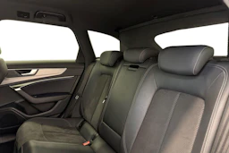 musta Audi A6 2021 kuva 8.