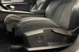 musta Audi A6 2021 kuva 19.