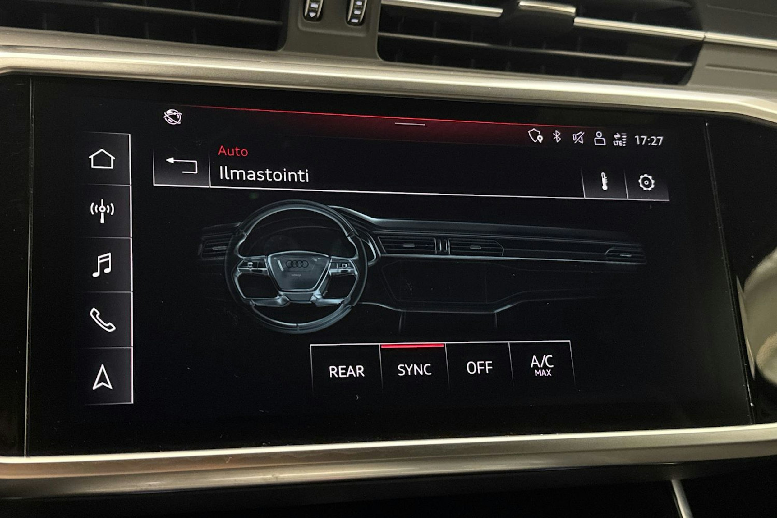 Sininen Audi A6 2021 kuva 34.
