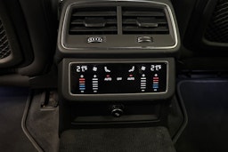 Sininen Audi A6 2021 kuva 37.